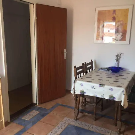 Apartment In Porec/istrien 37216